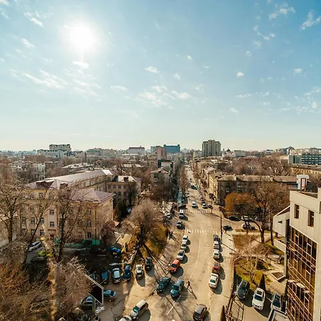 Perfect View Of The City Center Chisinau Exterior photo